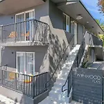 Elegant Wynwood Flats