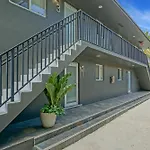 Elegant Wynwood Flats